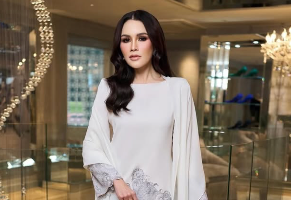 Dari Dulu Saya Tak Suka Pakai Seksi” - Che Puan Sarimah